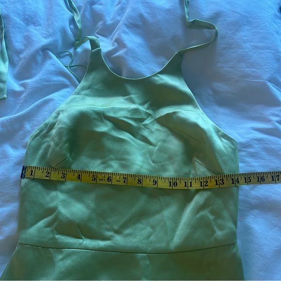Alexis Saab dress, size small, green. Excellent condition, similar to Sunniva - Picture 10 of 13